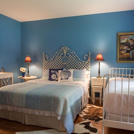 Bed and Breakfast Sleepy Creek Country Manor Bragg Creek Exteriér fotografie